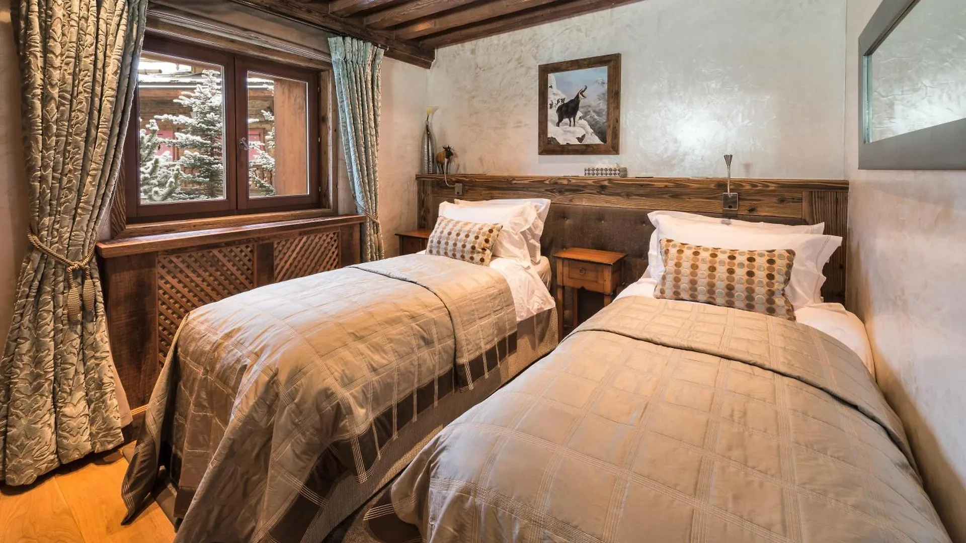Chalet St Christophe Villa Courchevel 0*,  France